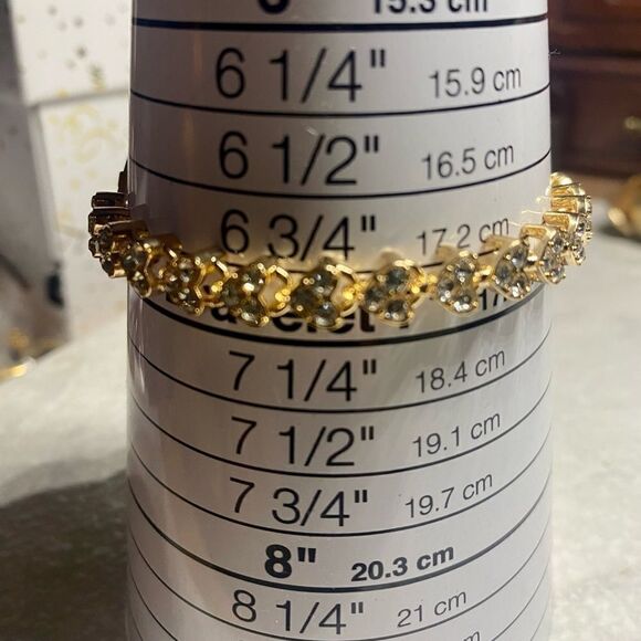 Cubic Zirconia Heart Link Bracelet NWOT - Picture 3 of 3